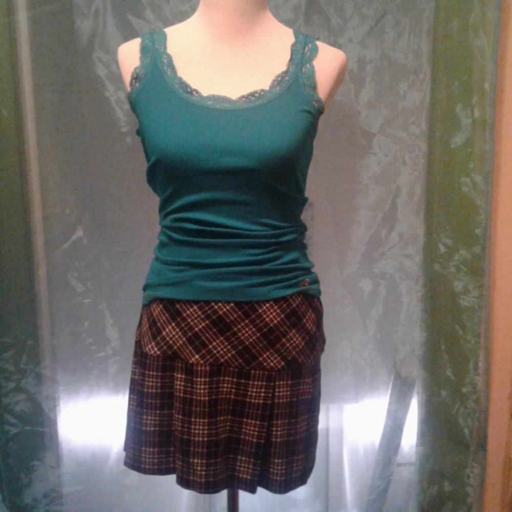 Hollister tank and skirt